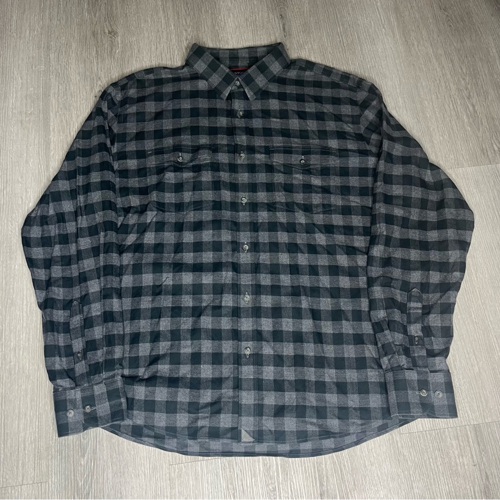 UNTUCKit Black/Grey Long Sleeve Flannel Shirt